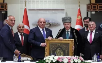 Cumhurbaşkanı Erdoğan, Ahıska Türkleri’ni ağırladı