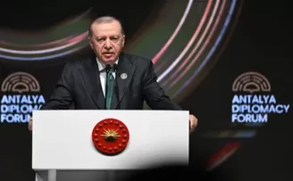 Cumhurbaşkanı Erdoğan’dan Antalya’dan barış ve diyalog mesajı