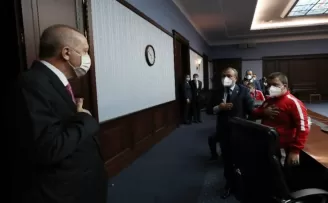 Cumhurbaşkanı Erdoğan, engelli vatandaşlarla bir araya geldi