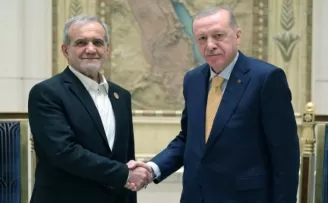 Cumhurbaşkanı Erdoğan, Pezeşkiyan’la telefonla görüştü