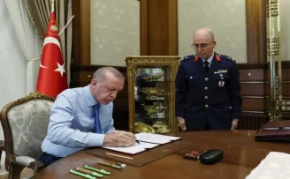 Cumhurbaşkanı Erdoğan, YAŞ kararlarını imzaladı
