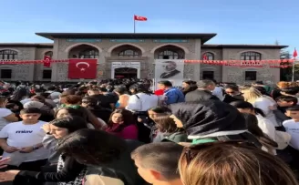 “Cumhuriyet Müzesi“ 32 bin 600 ziyaretçiyi ağırladı
