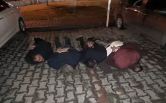 Denetimde alkollü yakalanan FETÖ’cüler polise saldırdı
