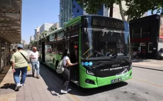 Denizli’de ulaşım desteğinden binlerce öğrenci faydalandı