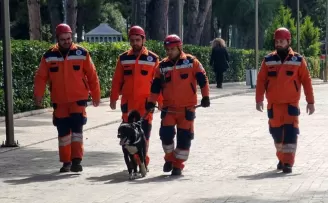 Depremzede köpek ‘Hayat’, yeni hayatlar kurtaracak
