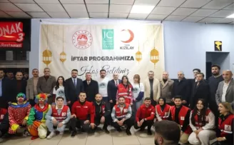 Doğubayazıt’ta Dünya Yetimler Günü’nde anlamlı buluşma