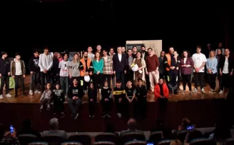 Dünya Tiyatro Günü’ne Özel: “Tavşan Tavşanoğlu”
