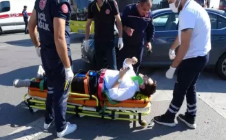 E-5 Pendik’te 3 aracın karıştığı zincirleme kaza: 2 yaralı
