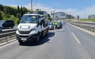 E-5’te meydana gelen kaza sonra yol trafiğe kapandı
