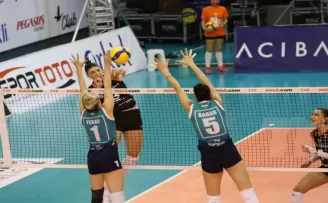 Eczacıbaşı Dynavit, PTT’yi 3-0’la geçti
