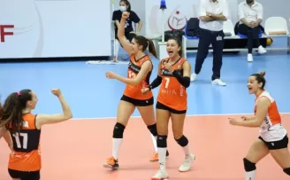 Eczacıbaşı VitrA, haftaya galibiyetle başladı
