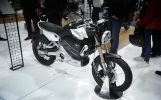 Elektrikli iki tekerlekli ile 110 km
