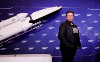 Elon Musk, Bitcoin ile Tesla alabileceğini duyurdu
