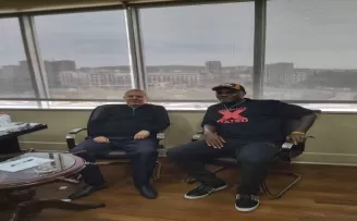 Emenike’den Aziz Yıldırım’a ziyaret
