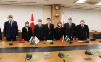 Eminevim’den ‘Geleceğe Nefes Ol’ kampanyasına 100 bin fidan bağışı
