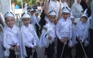 Esenler’de sünnet şöleni
