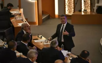 Esenyurt Belediyesi’nin ek ödenek talebi meclisten geçti
