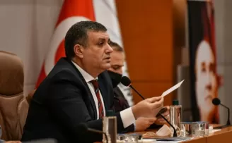 Esenyurt Belediyesinde en düşük maaş 3 bin 100 lira oldu
