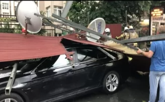 Esenyurt’ta dehşet anları kamerada
