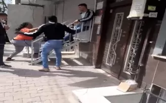 Esenyurt’ta parası çalınan Afrikalılar ile şüpheliler arasında kavga
