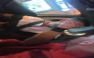 Esenyurt’ta taksici-müşteri kavgası kamerada
