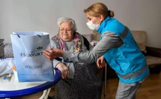 Esenyurt’ta yaşlı ve engelli vatandaşlara destek
