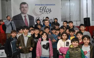 Esenyurtlular iftar sofrasında buluştu

