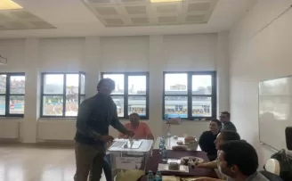 Eski milli basketbolcu İbrahim Kutluay oyunu kullandı
