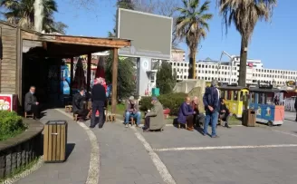 Esnaf hazırlıksız yakalandı, vatandaş ise karardan memnun
