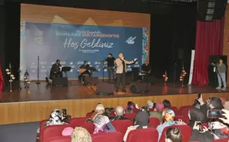 Eşref Ziya Sultangazi’de ezgileriyle gönüllere dokundu
