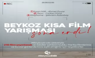 Evde korona günlerinin filmini yaptılar, ödülleri aldılar
