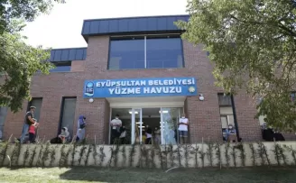 Eyüpsultan Belediyesinin ilk havuzu açıldı
