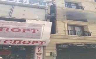 Fatih’te otelde korkutan yangın
