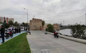 Fatih’te sahilde erkek cesedi bulundu
