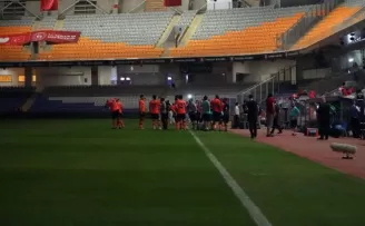 Fatih Terim Stadyumu’nda elektrikler gitti
