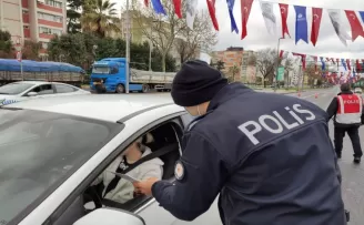 Fatih Vatan Caddesi’nde kısıtlama denetimi

