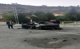 Feci kazada genç sağlıkçı ağır yaralandı
