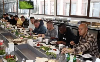 Fenerbahçe, barbeküde bir araya geldi
