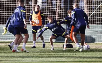 Fenerbahçe, Beşiktaş derbisi hazırlıklarına başladı
