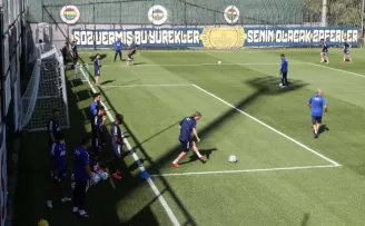Fenerbahçe Çaykur Rizespor maçı hazırlıklarını sürdürdü
