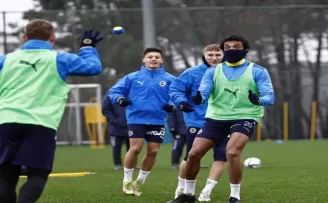 Fenerbahçe’de Altay Bayındır sevinci!
