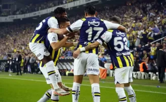 Fenerbahçe, galibiyet serisini 19 maça çıkardı
