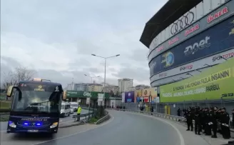 Fenerbahçe kafilesi stada geldi
