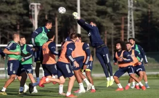 Fenerbahçe, mevkilerinin en iyilerini transfer etti
