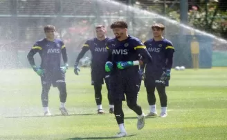 Fenerbahçe’nin Dinamo Kiev mesaisi sürüyor
