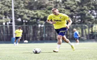 Fenerbahçe yeni sezon hazırlıklarına devam etti
