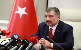 Sağlık Bakanı Koca: 61 yaşında erkek bir hastamızı kaybettik!