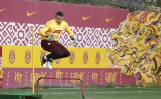 Galatasaray günü çift antrenmanla tamamladı
