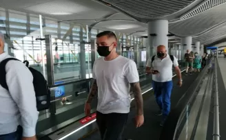 Galatasaray’ın yeni transferi Alexandru Cicaldau, İstanbul’a geldi.
