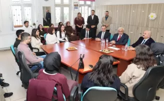 Gebze’de Başkan Büyükgöz’den okullara ziyaret